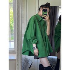 批发复古绿色<b class='q'>衬衫</b>女春秋季新款设计感小众法式慵懒风百搭宽松<b class='q'>长袖</b>外套