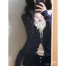 批发纯欲风真两件v领蕾丝<b class='q'>背心</b>拼接磨毛打底衫女冬季新款修身长袖上衣