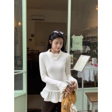 批发乌77设计感磨毛长袖木耳边上衣女冬不规则翻领修身显瘦内搭<b class='q'>打底衫</b>