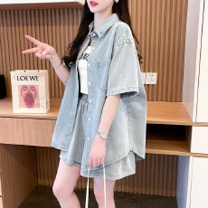 批发大码女装牛仔衬衫短裤<b class='q'>运动</b>套装女夏季2026新款时尚宽松休闲两件套