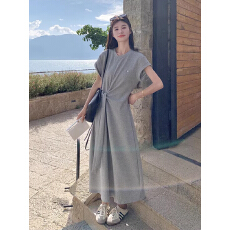 批发灰色小众设计感连衣裙女中长款2025夏季新款法式显瘦垂坠感<b class='q'>T</b><b class='q'>恤</b>裙