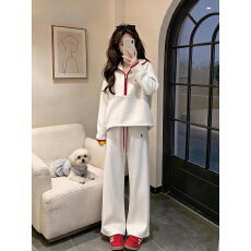 批发浅灰色洋气减龄卫衣<b class='q'>套装</b>女秋季2026新款超火<b class='q'>休闲</b>运动阔腿裤两件套