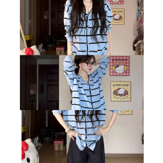 批发原版1:1，前后双面纽扣/蓝色条纹毛衣女宽松休闲针织衫