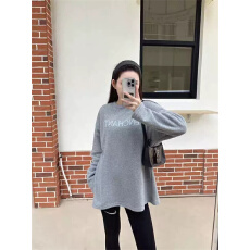 适合品质店铺/宽松休闲设计感字母毛巾刺绣圆领内搭加绒厚T恤