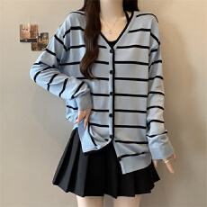 批发原版1:1，前后双面纽扣/蓝色条纹毛衣女宽松休闲针织衫