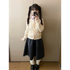 批发原版1:1/粉色软糯麻花系绳V领毛衣女<b class='q'>冬</b>长袖针织开衫外套上衣