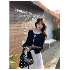 批发原版1:1/直播品质款/实价/韩系假两件镂空蕾丝t恤修身<b class='q'>打底衫</b>上衣