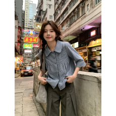 批发原版1:1品优/娃娃领包扣<b class='q'>中袖</b>衬衫女秋日系格纹宽松百搭休闲<b class='q'>上衣</b>