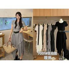 批发实拍 2026夏季新款小个子设计感不规则系带收腰显瘦A字垂感<b class='q'>连衣裙</b>