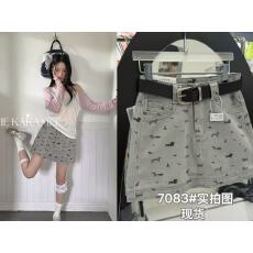 批发实拍春夏新款 时尚小狗图案刺绣减龄显瘦<b class='q'>百搭</b>牛仔短裙（配腰带）