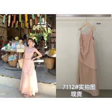 批发陳文文xenl蝶梦霓裳粉色吊带不规则<b class='q'>连衣裙</b><b class='q'>钉珠</b>清迈度假风长裙