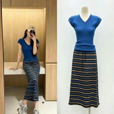 批发夏季纯欲V领短袖修身显瘦女针织上衣+慵懒风条纹百搭半身<b class='q'>长裙女</b>