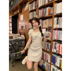 批发2026年夏季外出法式<b class='q'>蕾丝</b>花边短袖收腰显瘦包臀<b class='q'>短裙</b>女