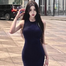 夏季性感冰丝针织连衣裙女高级感气质修身包臀裙收腰显瘦背心短裙