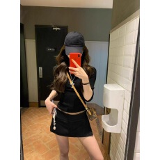 批发黑色辣妹低腰半身短裙女新款夏季小个子a字休闲<b class='q'>运动包</b>臀裤裙