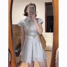 批发已到货韩系穿搭夏季新款蓝色条纹<b class='q'>衬衫</b>配腰带<b class='q'>连衣裙</b>女气质收腰短裙