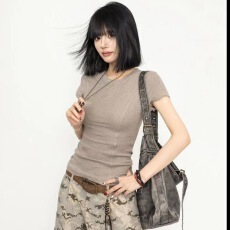 批发2026新款<b class='q'>韩版</b>燕麦色纯色显瘦百搭上衣圆领套头<b class='q'>打底衫</b>短袖T恤