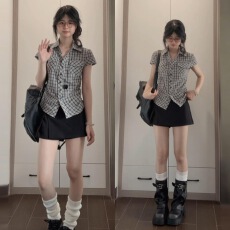 批发已到货 美式复古韩系格子<b class='q'>短袖</b>衬衫女夏季设计感<b class='q'>修身</b>收腰衬衣上衣
