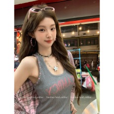 批发已到货 夏季新款<b class='q'>修身</b>U领辣妹性感纯欲字母印花无袖灰色背心上衣