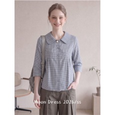 批发清新格纹<b class='q'>衬衫</b>女装<b class='q'>娃娃领</b>七分袖宽松慵懒短款百搭上衣