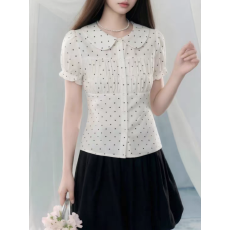 批发少女翻领泡泡袖波点<b class='q'>衬衫</b>女夏季设计感短袖气质显瘦白色上衣