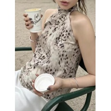 批发<b class='q'>夏</b>季复古豹纹柔光感系带飘逸显瘦挂脖纯欲上衣