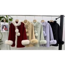 批发<b class='q'>狐狸毛</b>领双面呢斗篷大衣女毛球羊毛呢子外套秋冬