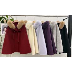 批发红色圣诞<b class='q'>狐狸毛</b>领拼接连帽收腰显瘦气质可拆卸<b class='q'>狐狸毛</b>领