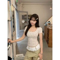 批发美式辣妹大U领小<b class='q'>碎花</b>正肩短袖t恤女夏季新款<b class='q'>上衣</b>