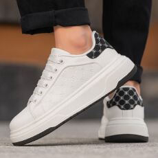 批发秋冬新款男鞋超纤皮面小白鞋日常<b class='q'>百搭</b>运动休闲厚底增高冷粘男板鞋