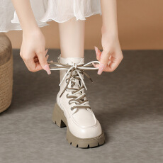 2025冬款马丁靴女圆头厚底拼色靴侧拉链软皮粗跟马丁靴前系带短靴