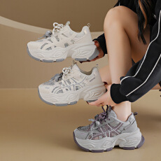 批发ins韩版新款老爹鞋女2026<b class='q'>夏</b>学生运动跑步鞋休闲鞋厚底增高