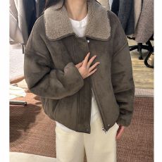 批发2025新款麂皮绒外套韩系羊羔毛皮毛一体短款机车<b class='q'>服</b>皮衣女冬小个子