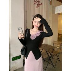 批发法式重工<b class='q'>花朵</b>v领修身上衣缎面半身裙两件套气质清冷感秋季新款女