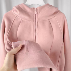 批发原版质量 400克奥粒绒温柔显白保暖上衣<b class='q'>女</b>秋冬连帽拉链百搭外套潮