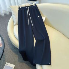 批发原版曼巴棉藏青色休闲<b class='q'>运动</b>卫裤女春夏时尚气质小个子直筒阔腿裤