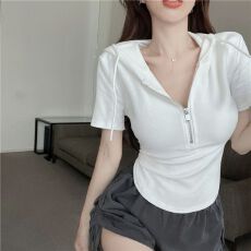 批发韩系罗纹连帽修身显瘦短袖卫衣女夏季新款设计感小个子不规则上衣