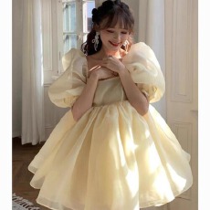 批发夏季2025新款潮ins生日高腰连衣裙<b class='q'>欧根纱</b><b class='q'>蓬蓬裙</b>在逃公主礼服