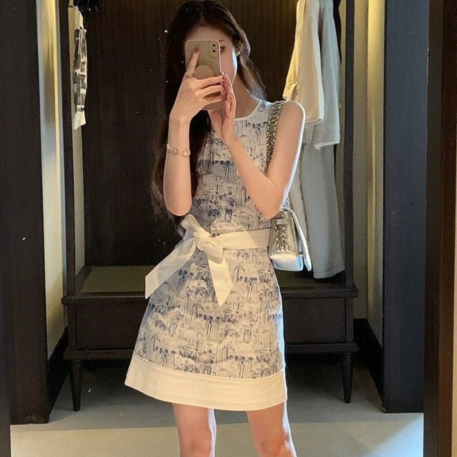 FA34203# 新中式无袖连衣裙气质减龄系带收腰连衣裙女夏季名媛风短裙背心裙 服裝批發女裝批發服飾貨源