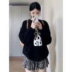 批发黑色斑点狗图案毛绒毛衣女复古小众宽松针织上衣