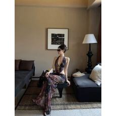 批发<b class='q'>欧美风</b>印花挂脖<b class='q'>连衣裙</b>性感露背三亚海边度假沙滩长裙