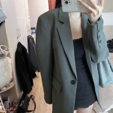 批发2025年高级感灰色西装外套女秋季新款时尚百搭韩版宽松休闲西服
