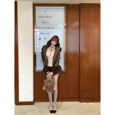 批发冬季美式复古风两件套格纹夹克外套收腰显瘦高腰<b class='q'>花苞</b>短裤两件套装