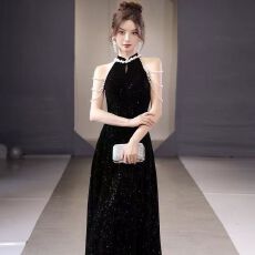 批发绝美晚礼服2025新款黑色成人礼轻奢小众<b class='q'>高端</b>宴会气质显瘦主持人裙