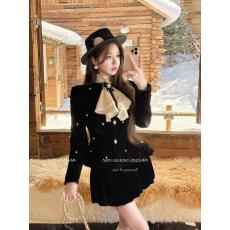 新款富家千金轻奢风气质套装收腰显瘦小香风外套高腰半身裙两件套