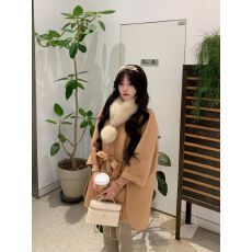 批发时尚千金气质高级感名媛<b class='q'>甜美</b>宽松斗篷加厚毛呢大衣外套减龄秋冬女