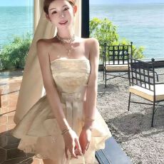 批发韩式财阀千金公主云南大理旅游度假风出片<b class='q'>抹胸</b>短裙子初恋<b class='q'>连衣裙</b>女