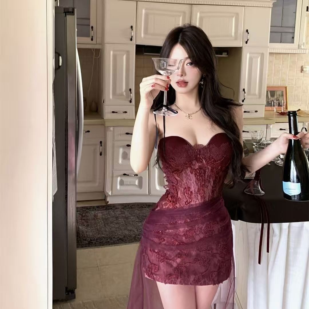 섹시함 패치워크 핫걸 망사 레이스 포장 가슴 여성 의류 드레스 고급 품격 슬림해 보이는 몸매 가꾸기 예복