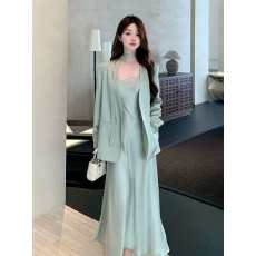 批发法式气质西服套装裙<b class='q'>女</b>2026春季新款时尚<b class='q'>西装外套</b>吊带连衣裙两件套