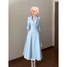 批发千金风蓝色<b class='q'>翻领</b><b class='q'>连衣裙</b>女秋季新款高级感中长款收腰通勤排扣气质裙